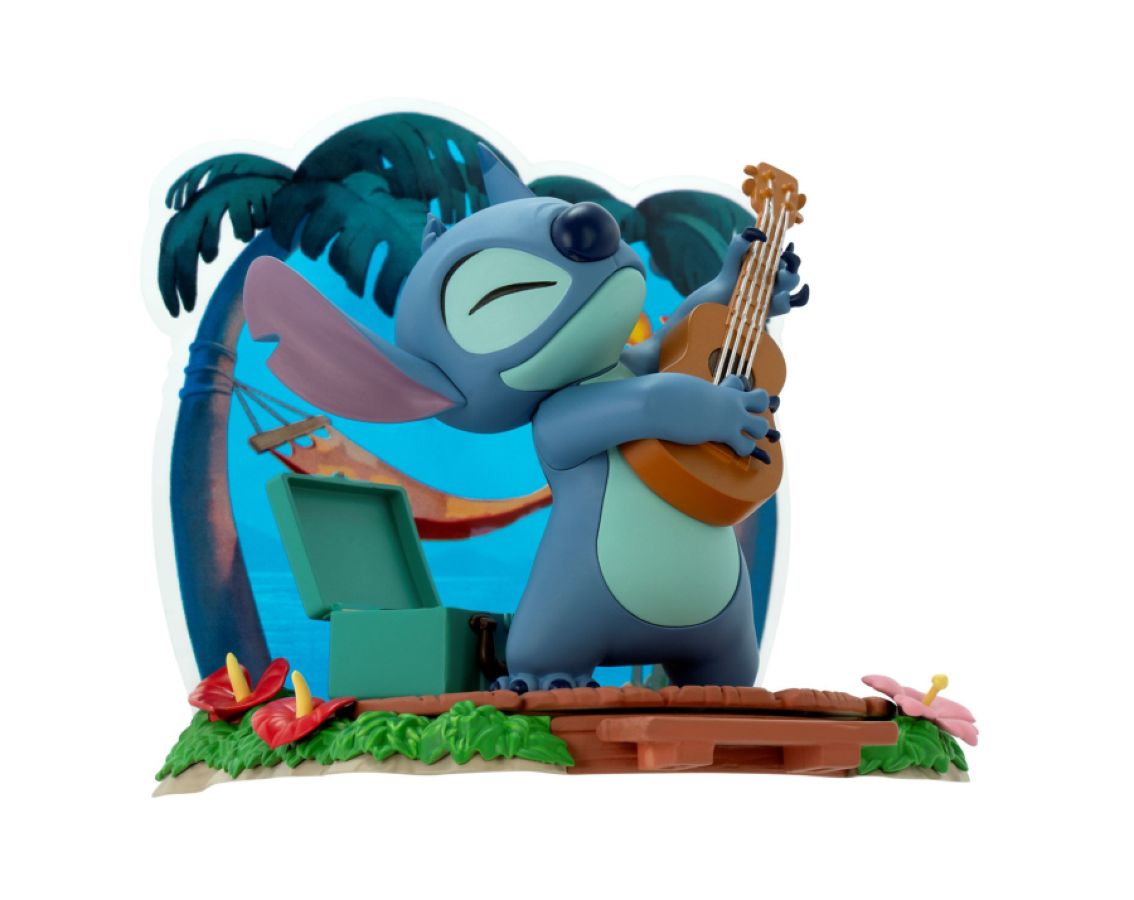 Lilo & Stitch - Stitch (with Guitar) 1:10 Scale Figure | Ikon Collectables