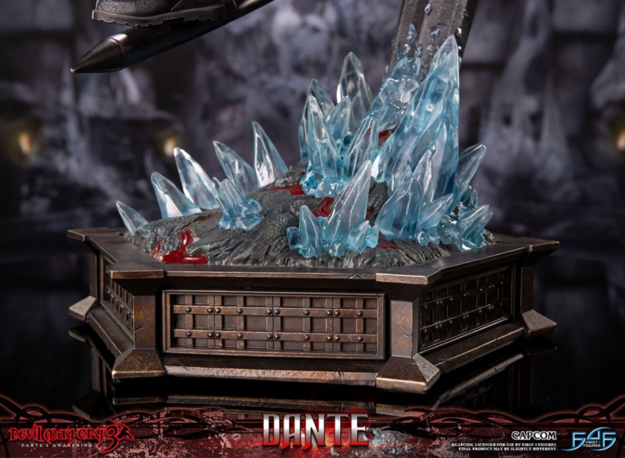 Devil May Cry 3 Dante's Awakening: Dante Resin Statue by